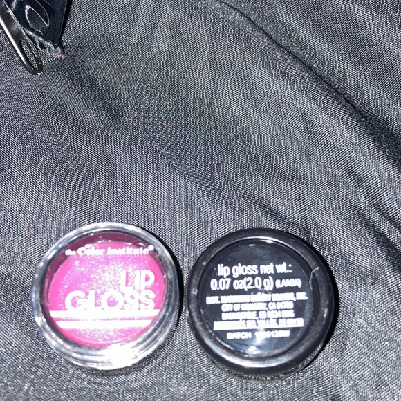 4 of the color institute lip glosses - Picture 3 of 5